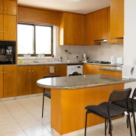 Guest Apartments Limassol Ngoại thất bức ảnh